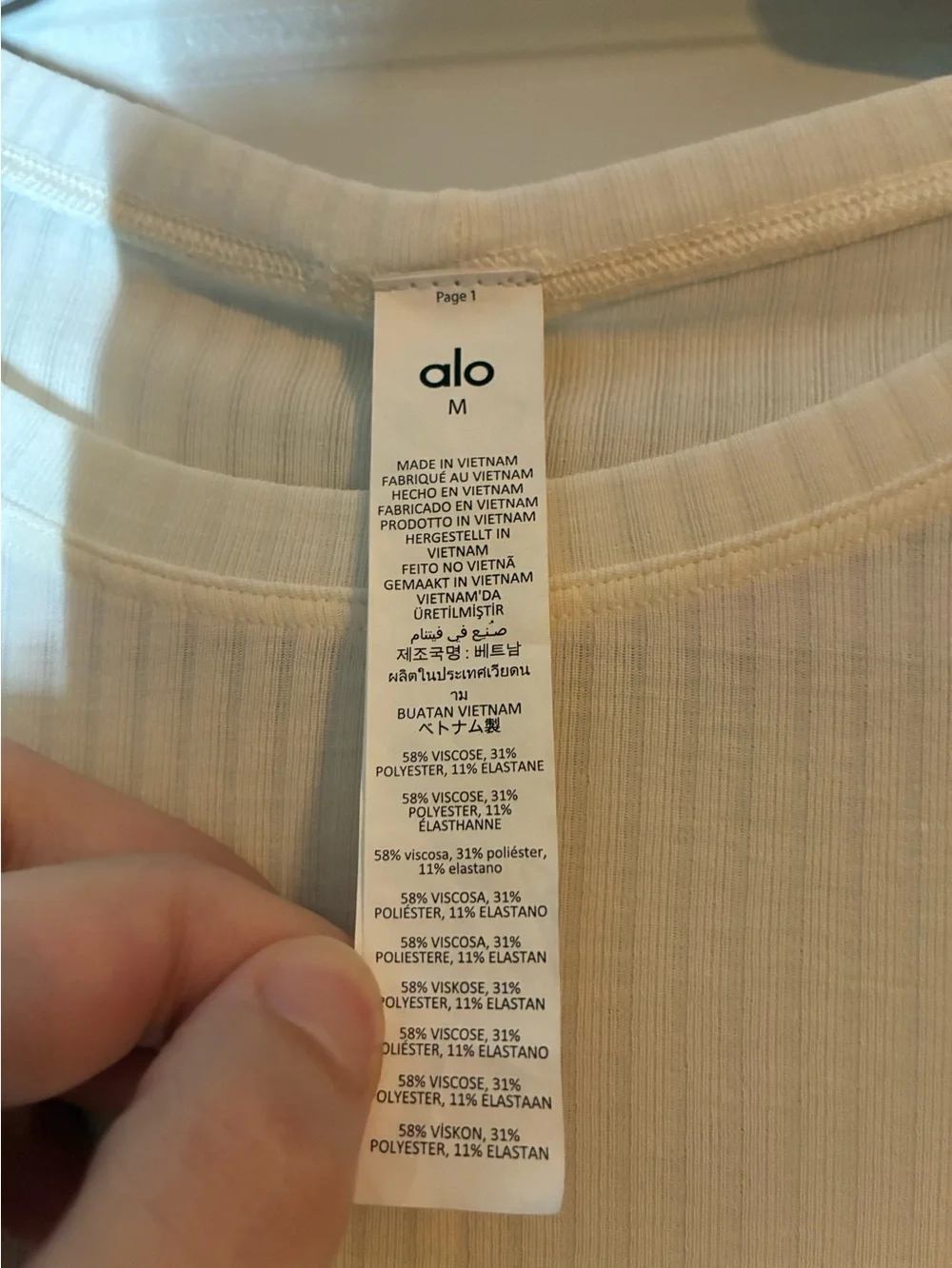 ALO Yoga Ribbed Sea Coast Long Sleeve in Ivory Size Medium
